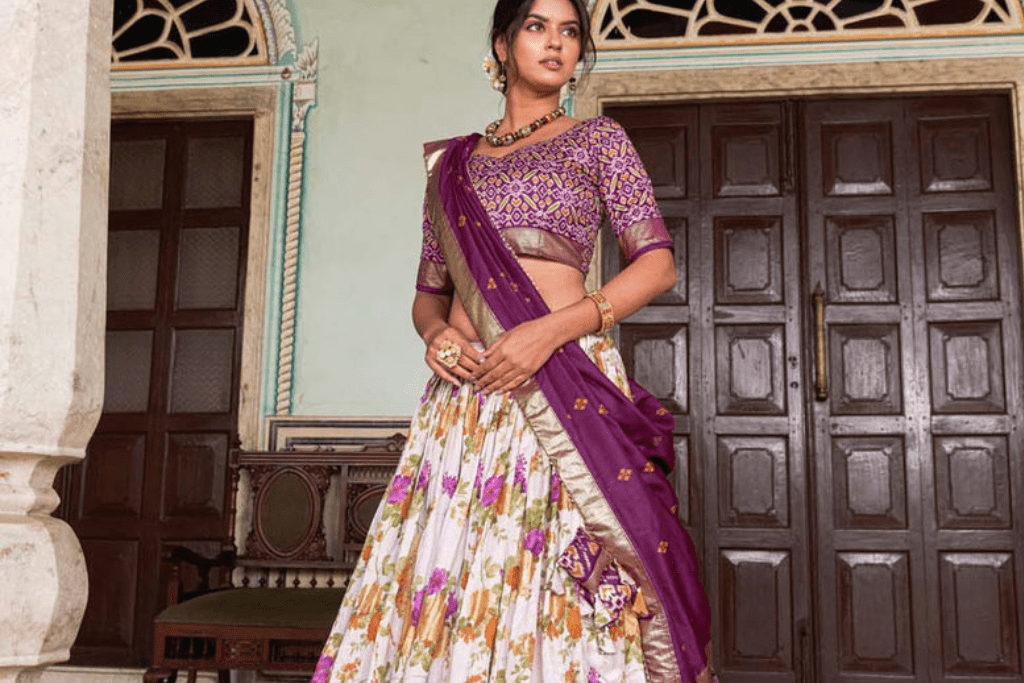 Crafting Exclusivity: Manufacturing Lehenga Cholis for Special Occasions